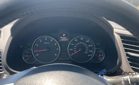 2013 Subaru Outback 2.5I Premium z USA, uszkodzony, nr VIN 4S4BRBCC9D3292800